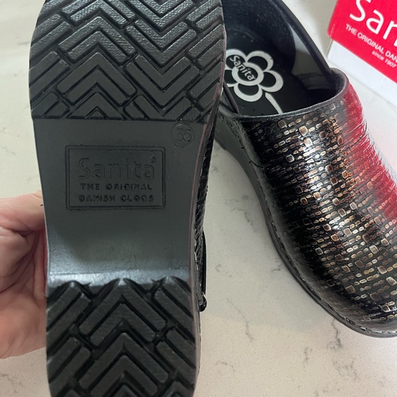 Sanita Clogs - Picture 2 of 4